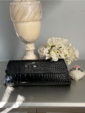 Black Croc-Embossed Leather Clutch - Evening Wristlet